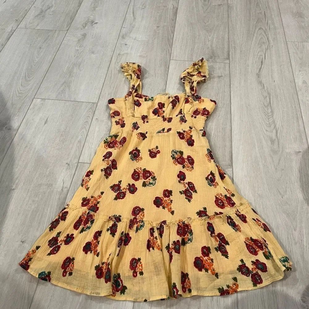 Urban Outfitters Festival Ruffle
Mini Dress size S